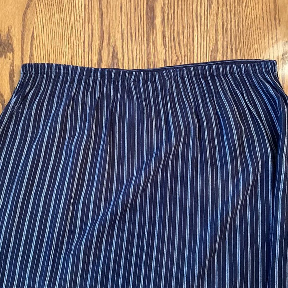 Norton McNaughten navy/white striped pencil skirt - Picture 2 of 4